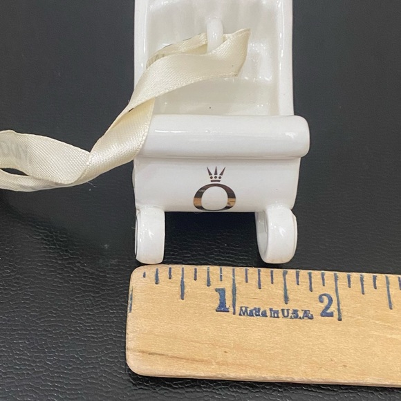 2014 PANDORA Santa’s Sleigh Holiday Christmas Ornament - Picture 12 of 15